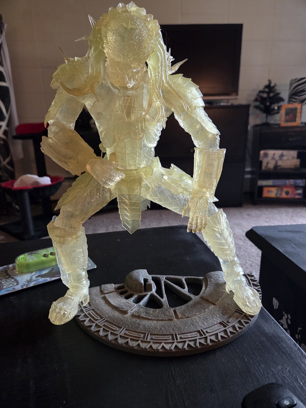Translucent Yellow Predator Figurine Home Art Statue